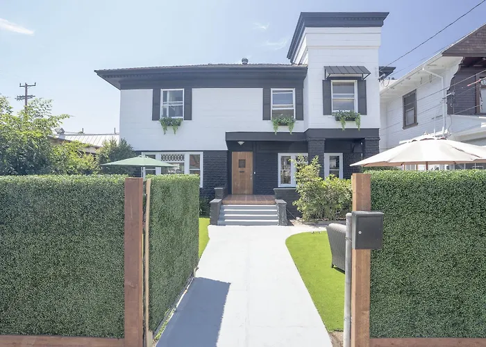 Burlington StayHostel